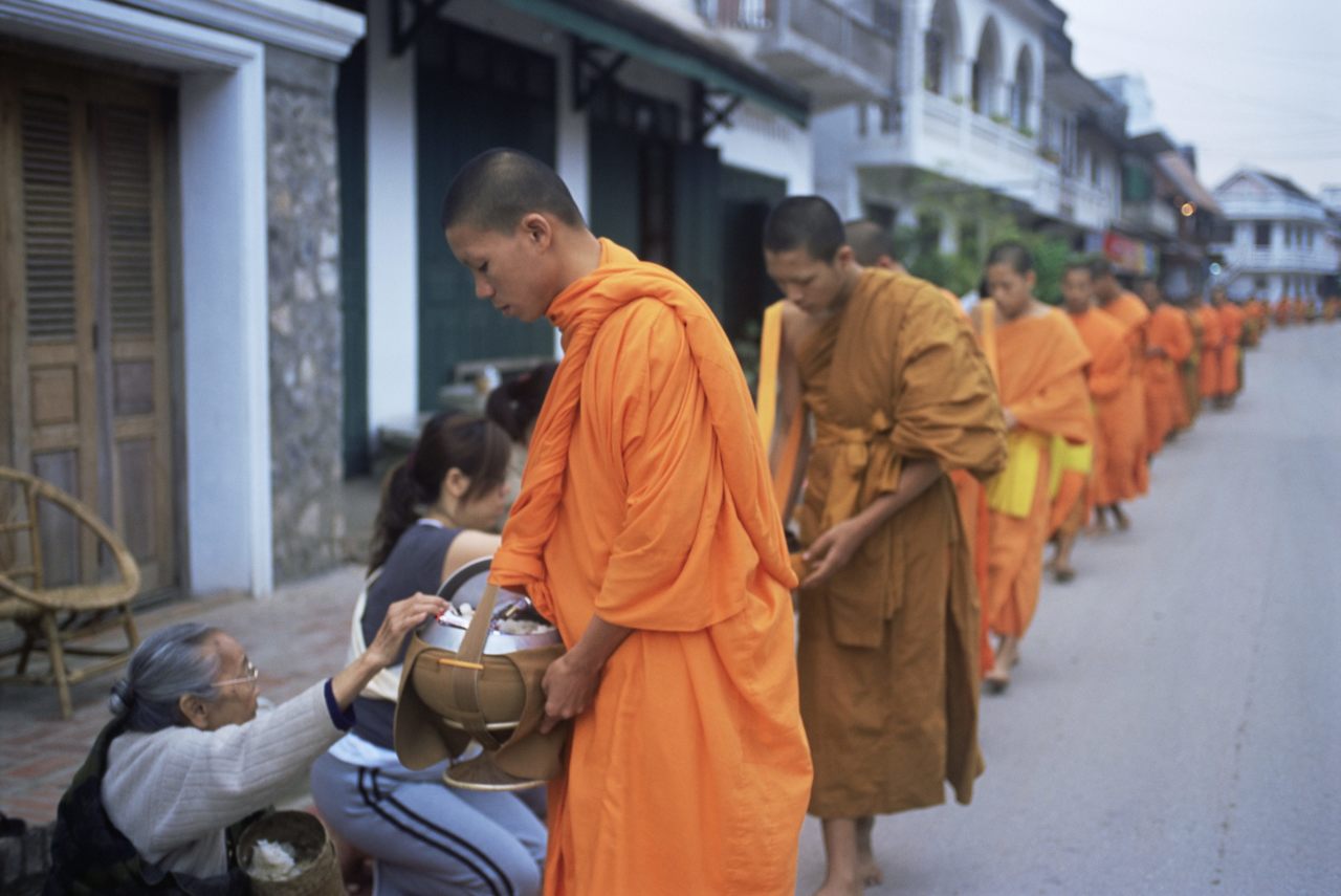 Buddhism, Meditation, and Tips on Staying Calm Like a Monk